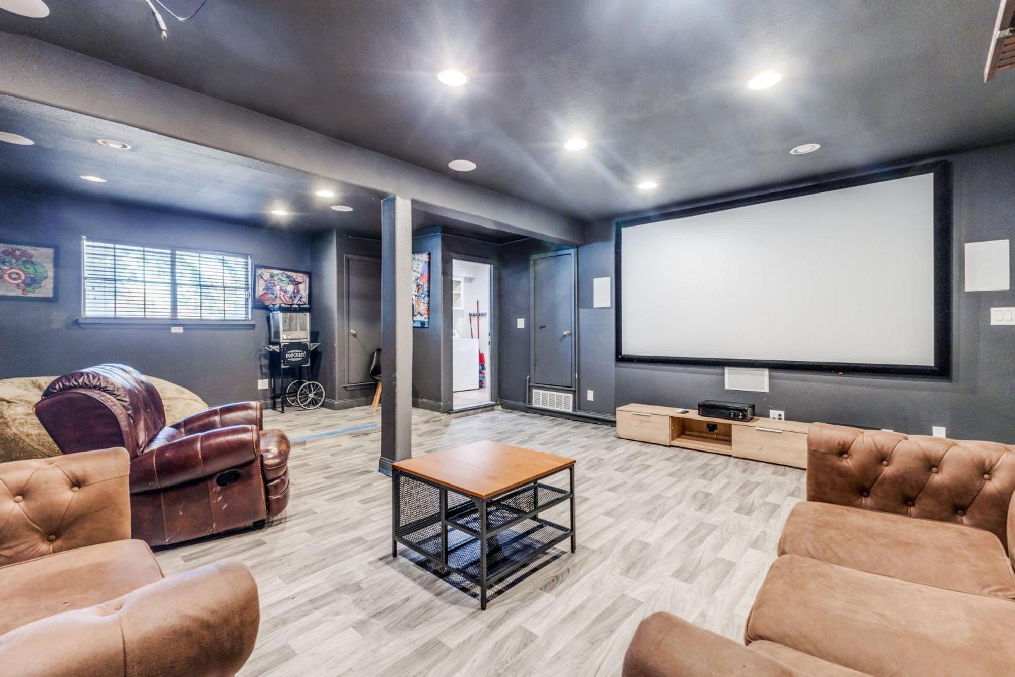 Stunning 5Br 2Ba Holiday Home With Private Pool And Cinema Dallas Exterior photo